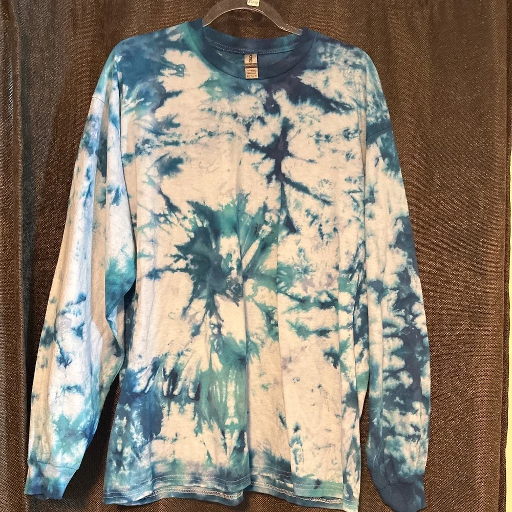 NEW! XL Long Sleeve Tie Dye Tee - Picture 1 of 6